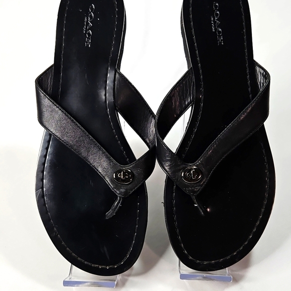 Coach Womens Shelly Black Leather Turnlock Slip On Thong Flip Flop Sandals Sz 38 - Picture 3 of 8